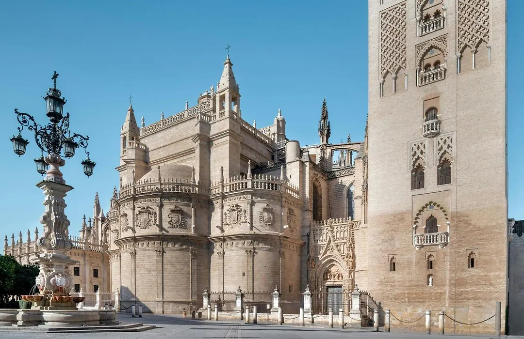Querencia de Sevilla, Autograph Collection-1